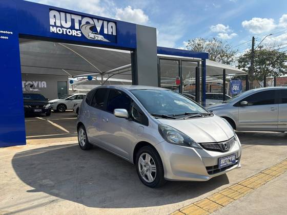 HONDA FIT 1.4 CX 16V FLEX 4P AUTOMÁTICO HONDA FIT 1.4 CX 16V FLEX 4P AUTOMÁTICO